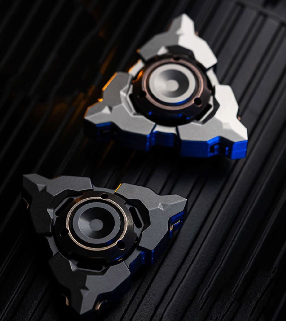 WANWU New Armor Stainless Steel Hand Fidget Spinner | WANWU EDC Armor Hand Gyro Fidget Spinner | Metal Armor Gyro Hand Spinner for Gift