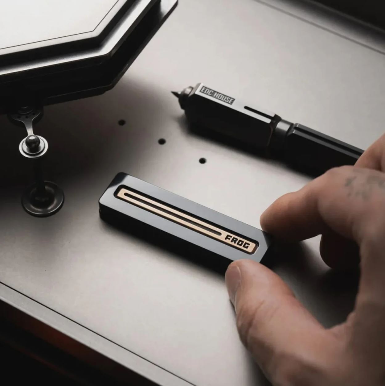 LAUTIE “Frog” Mechanical Fidget Slider | Lautie "Frog" Hand Haptic Slider EDC for Collection & Gift