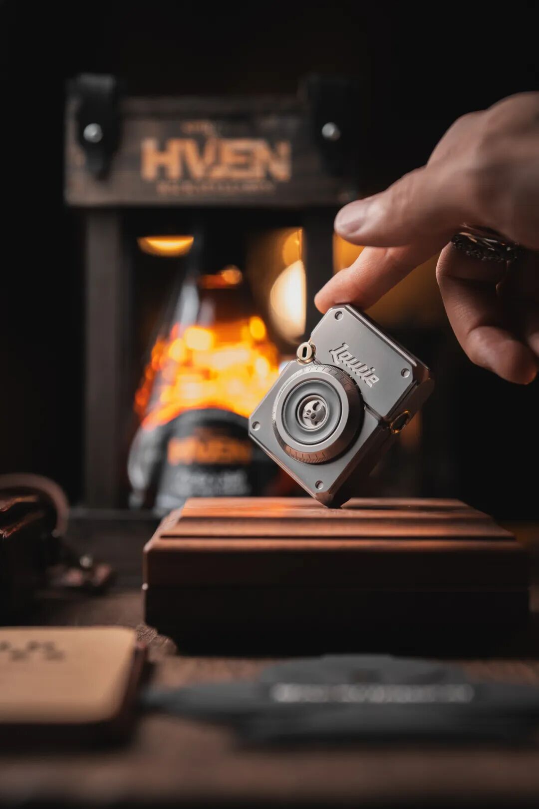 New Lautie 2099 Series Lotto Titanium Lighter Box Gyro Fidget Slider Spinner for Collection & Gift