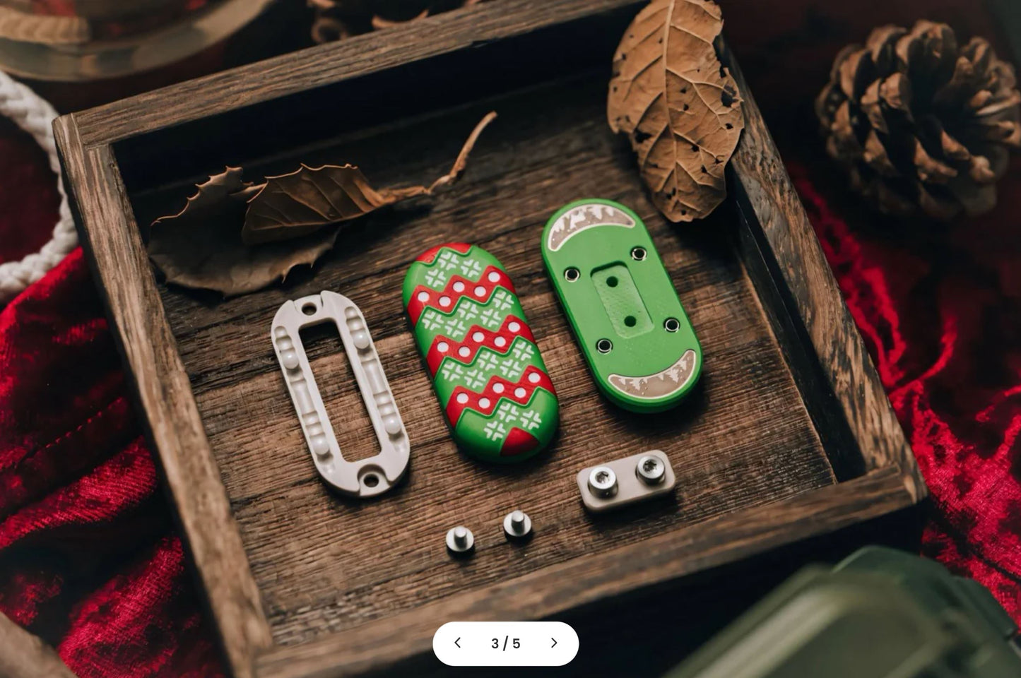 Metal Toys Dz Top-B Christmas Special Edition G10 Hand Push Haptic Slider for Collection & Gift