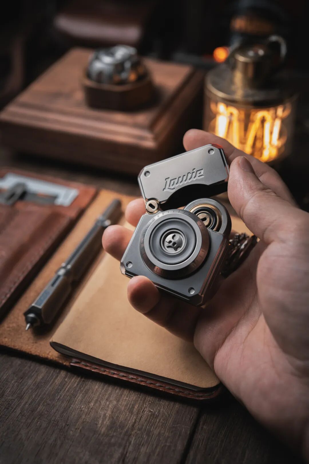 New Lautie 2099 Series Lotto Titanium Lighter Box Gyro Fidget Slider Spinner for Collection & Gift