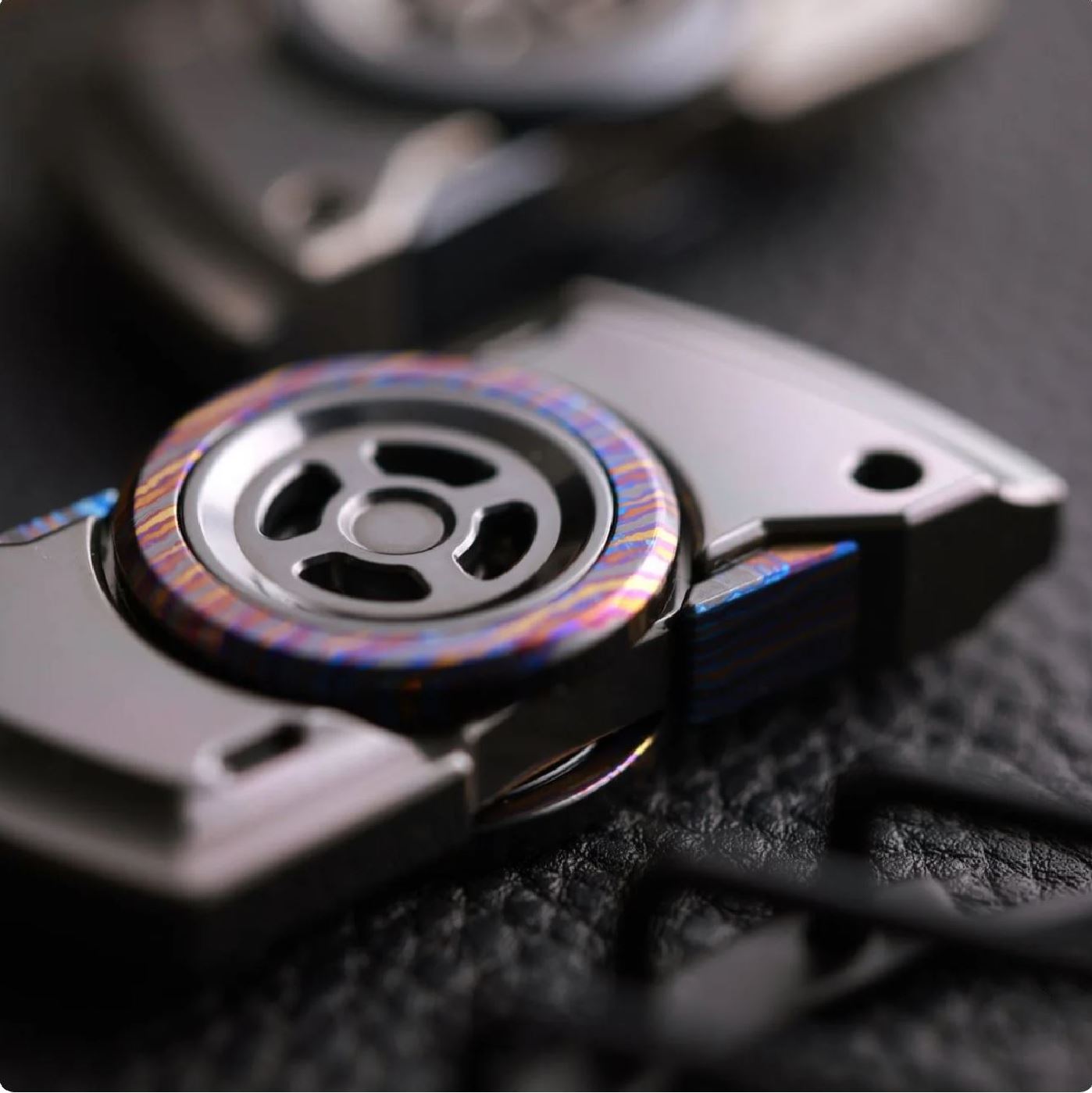 ACEdc VOIDBREAKER Hand Gyro Spinner for Gift & Collection