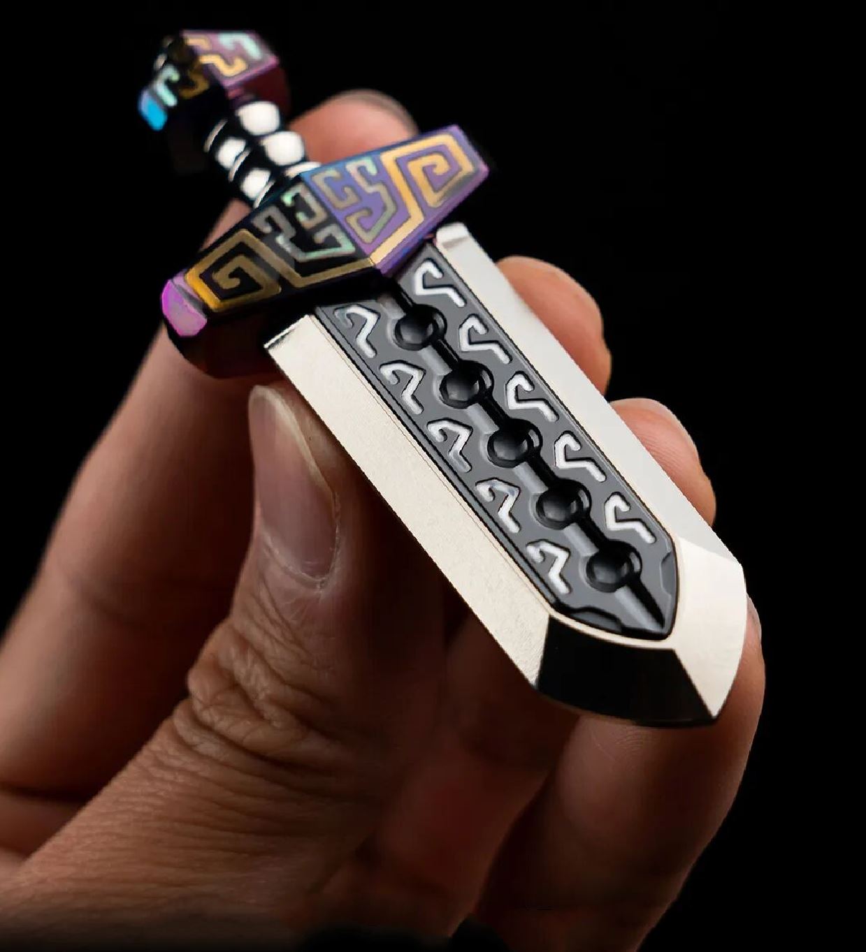 New 2026 WANWU "Taia" Sword Hand Haptic Special Material Zirconium crystal Push Slider
