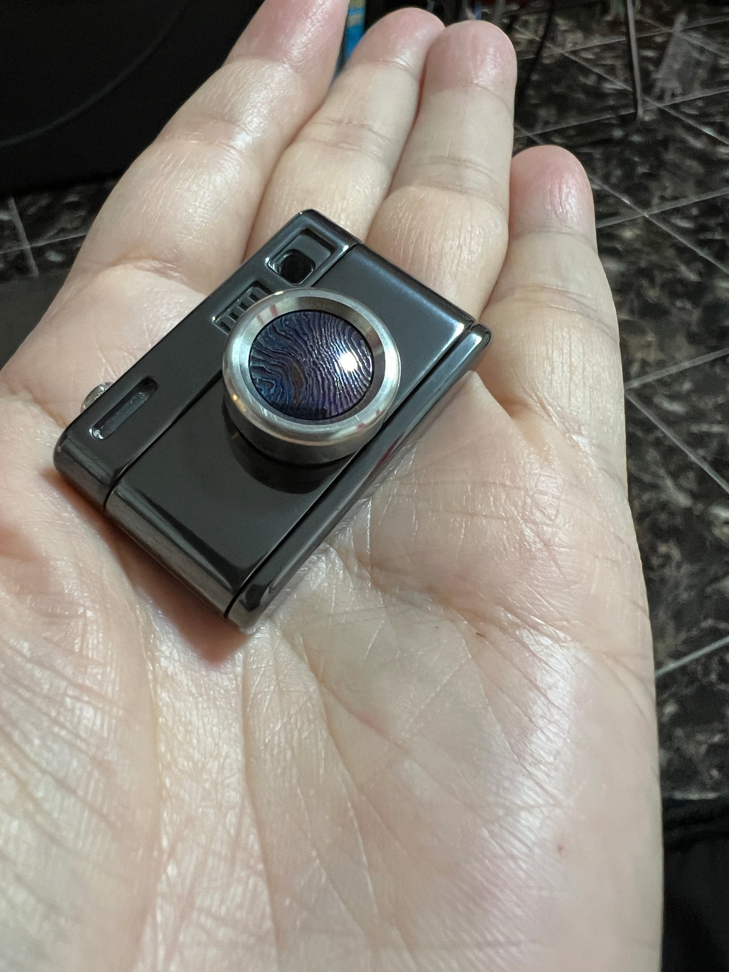 New Launching Camera Shape Mini Push Slider | New EDC Mini Camera Hand Clicker | New Mini Camera M Slider PPB for Collection and Gift