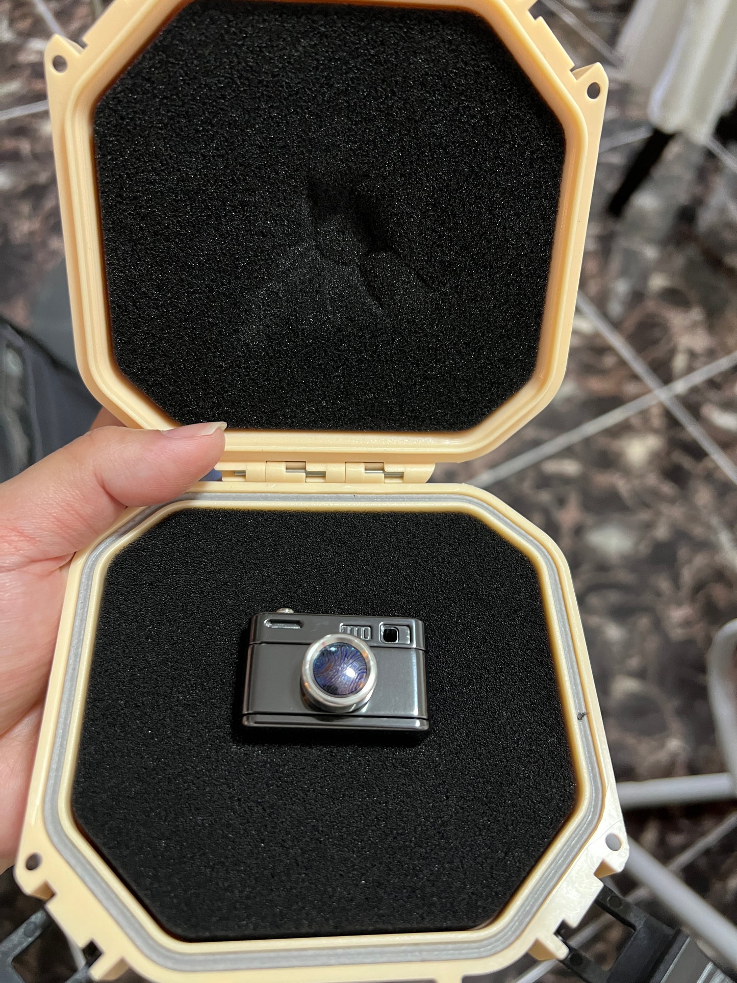 Pre Owned - WANWU EDC Camera M Zirconium+Zircuti Mini Push Slider for Collection and Gift