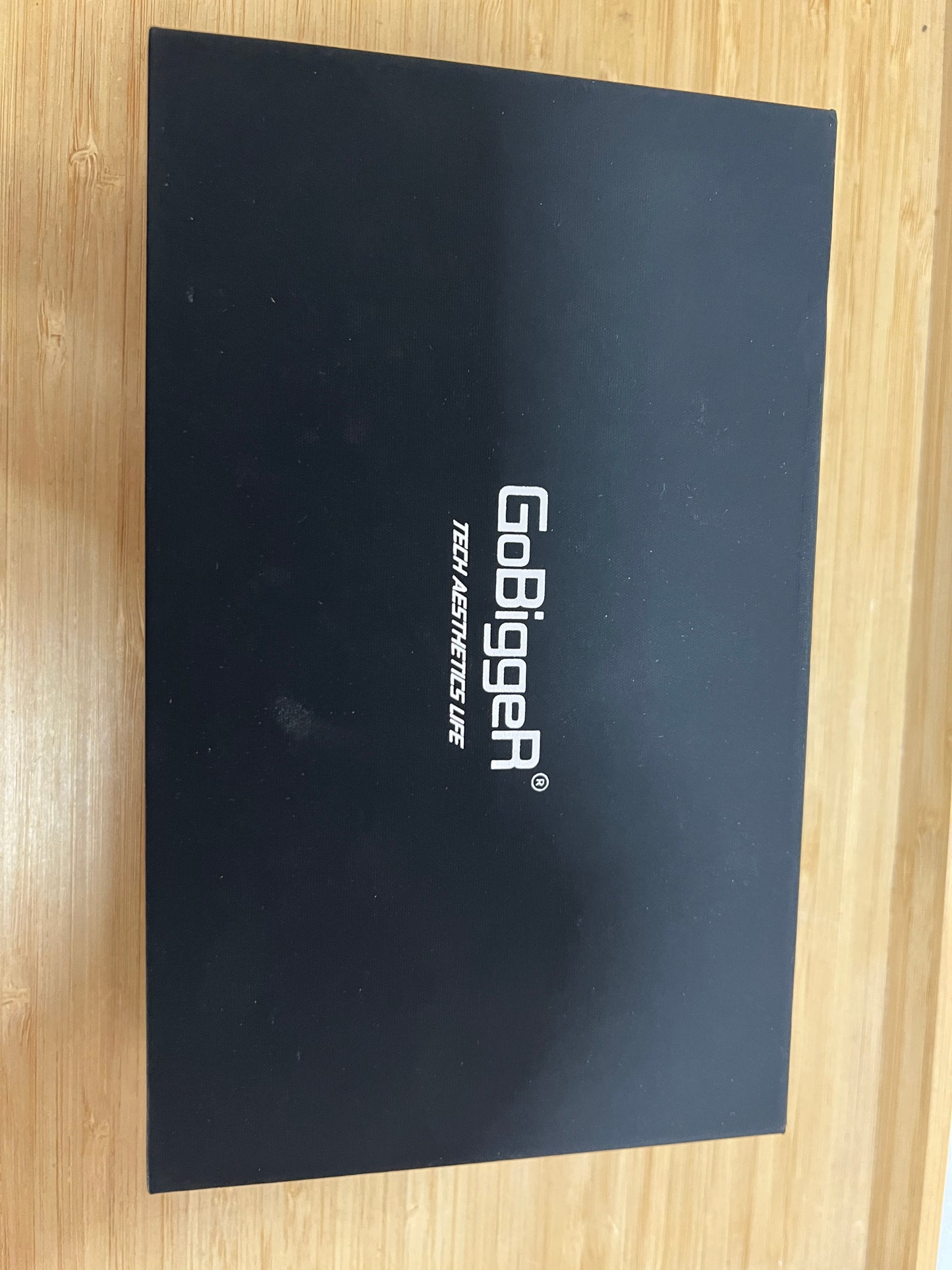 Pre Owned GoBiggeR Punnk Zirconium "Hand Push Slider for Gift & Collection