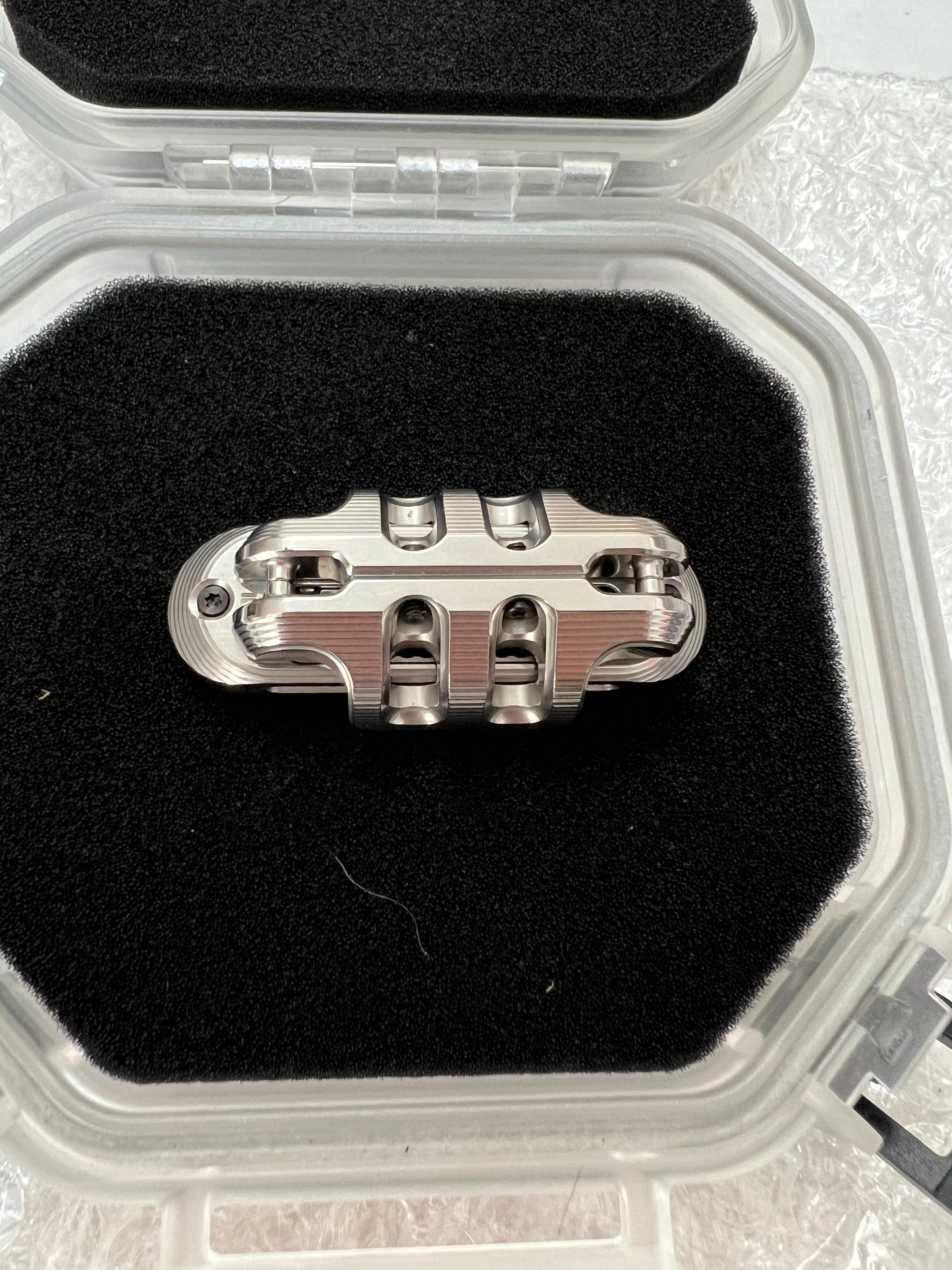 Pre Owned WANWU EDC Stainless Steel Exoskeleton Fidget Slider for Collection & Gift