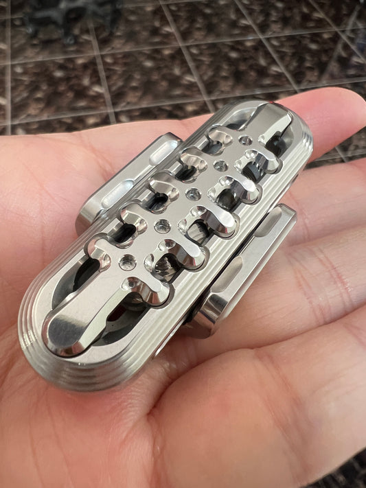 Pre Owned WANWU EDC Stainless Steel Exoskeleton Fidget Slider for Collection & Gift